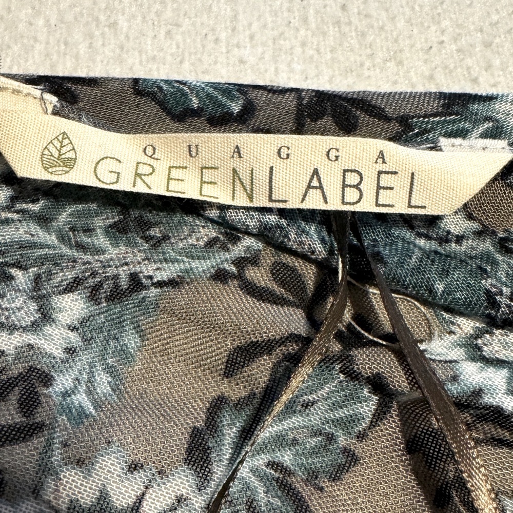 (OS) NWT Quagga GREENLABEL Wrap w/ Armholes & Tassels Floral Dark Teal & Grey - Picture 5 of 11